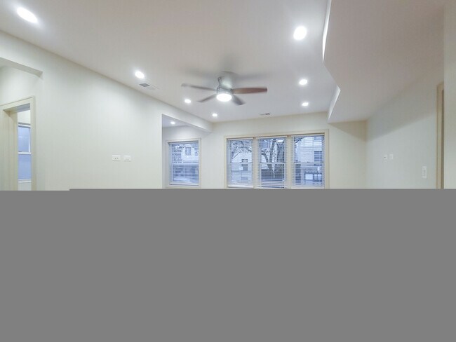 Photo - 540 W Cornelia Ave Apartments Unit 1bed in Lakeview