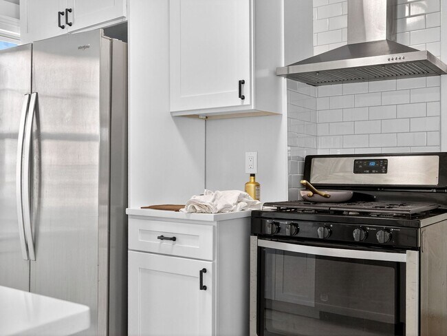 Photo - No Brokers Fee. In-Unit Washer and Dryer, All New Kitchen Appliances, Yard