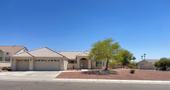 Photo - 2162 Joann Ave