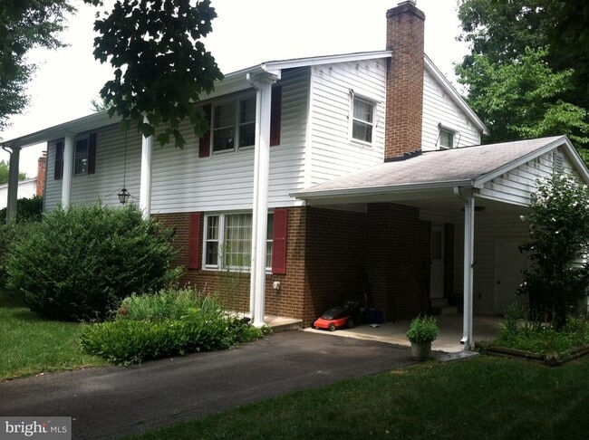 Building Photo - 7223 Reservation Dr Rental
