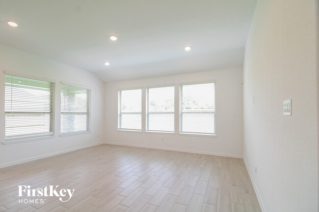 Photo - 4222 Redford Valley Rd