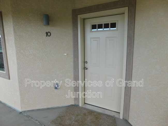 Photo - 668 Brookwillow Dr Condo Unit 10