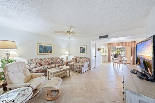 Photo - 788 Park Shore Dr Unidad D30