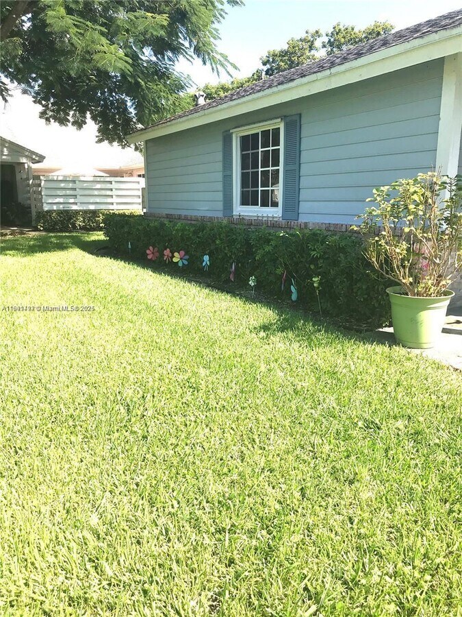 Photo - 13796 SW 149th Cir Ln