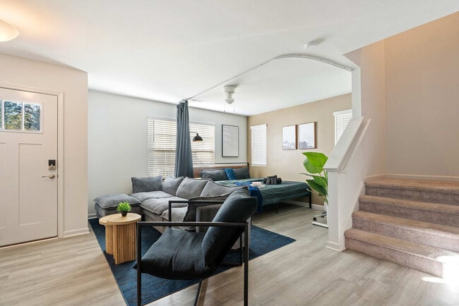 Photo - 227 Socket St Unidad SI ID1284662P