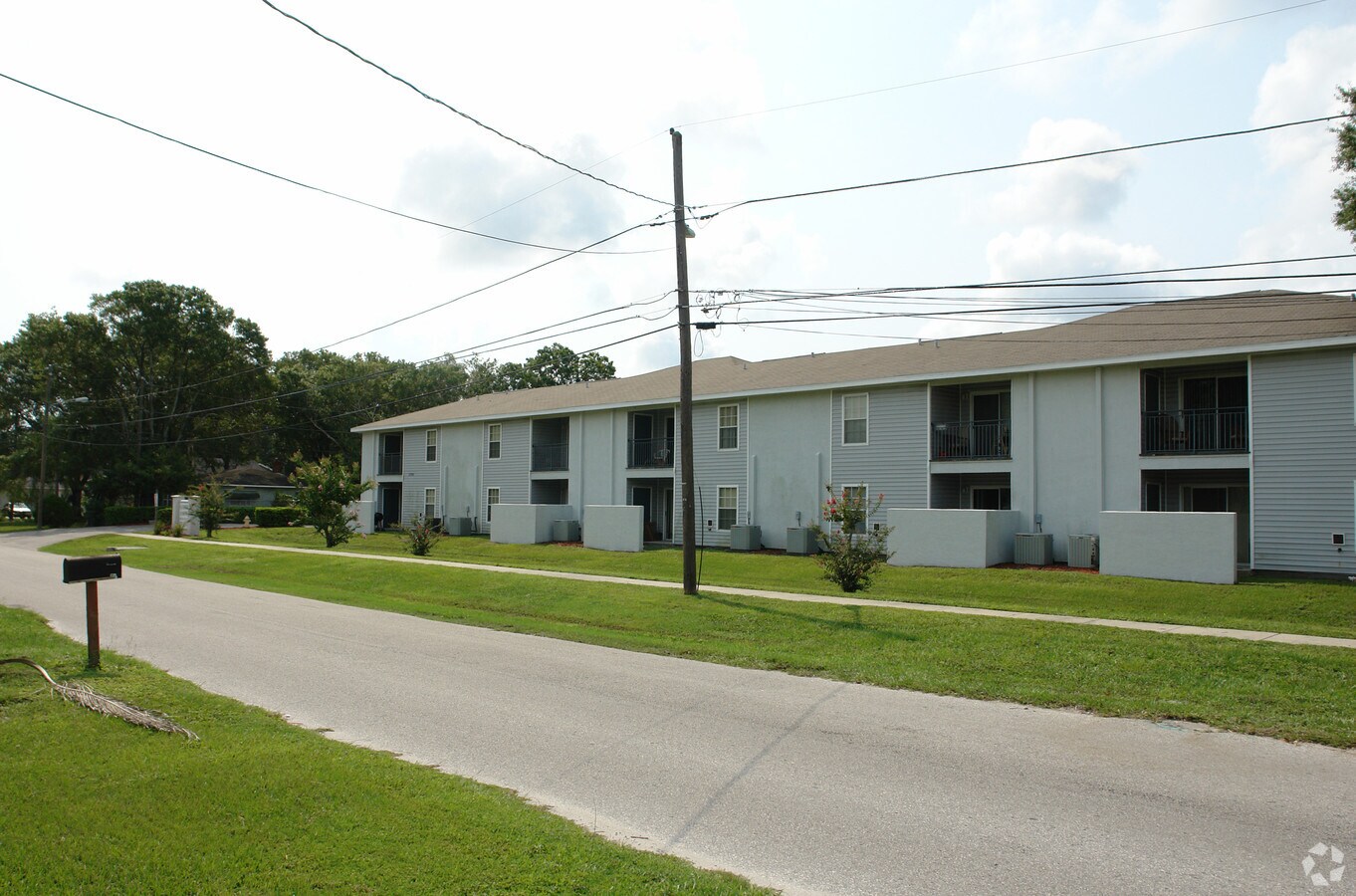 Photo - Sandpebble Apartments