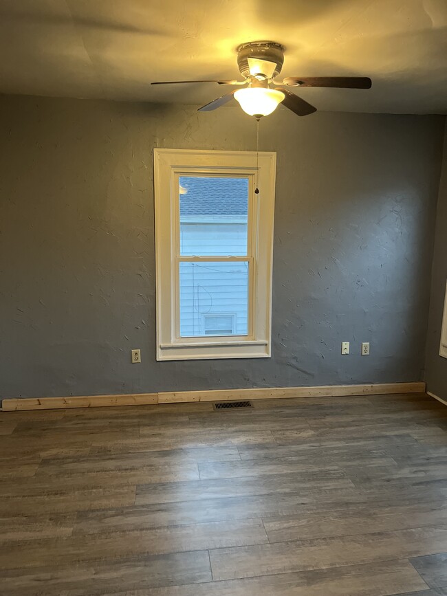 Photo - 95 E Columbus Ave