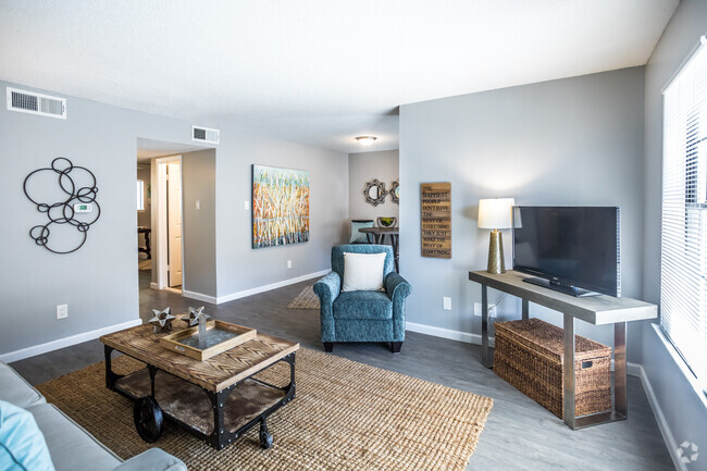 Interior Photo - Addison Apartments III