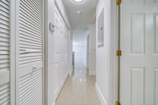 Photo - 11492 SW 190th Terrace Rd House