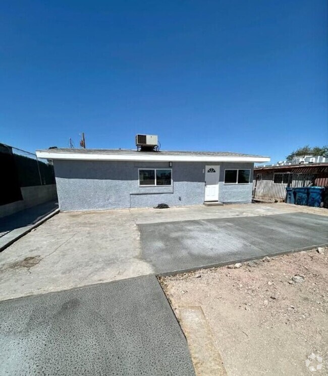 Building Photo - 210 W Monroe Ave Unit 210 W Monroe Ave  A Rental