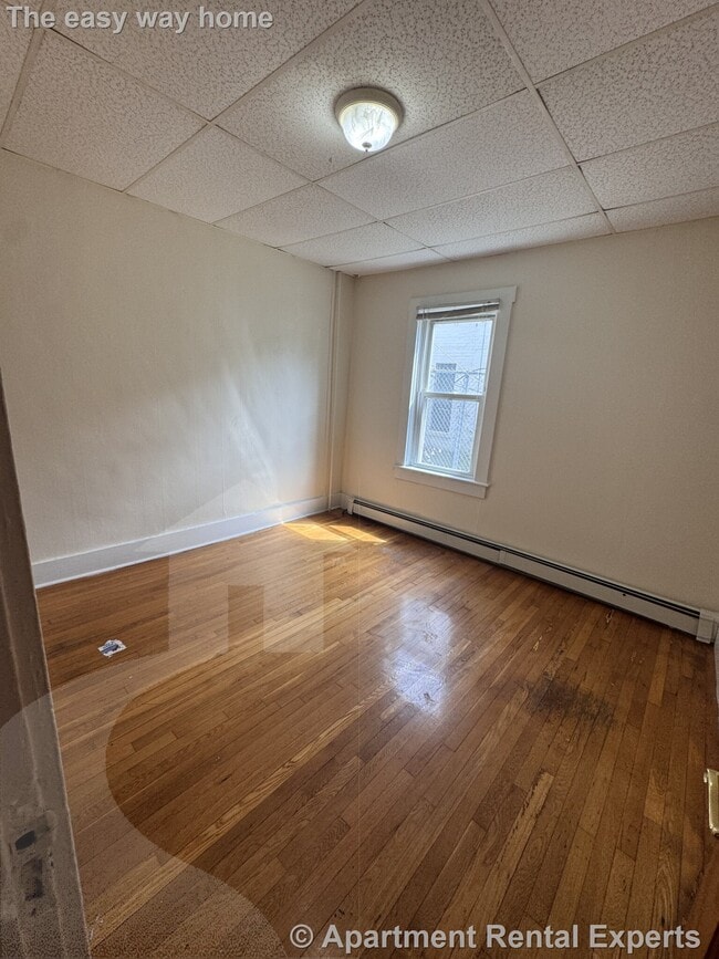 8 Dudley St Unit 1