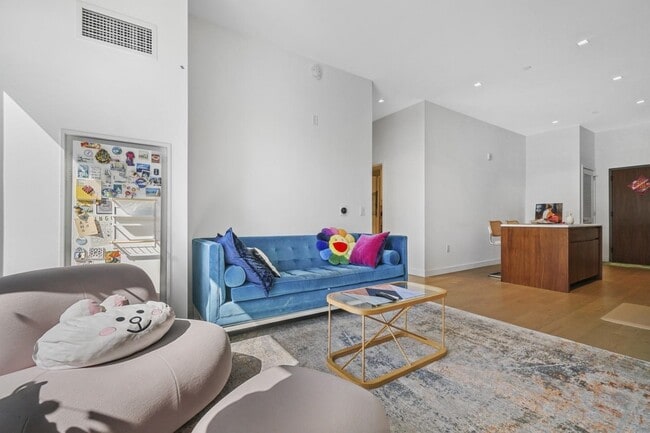 Photo - 75 Park Ln S Unidad 1909