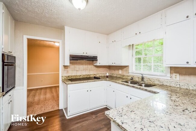 Photo - 4627 Eberline Ct