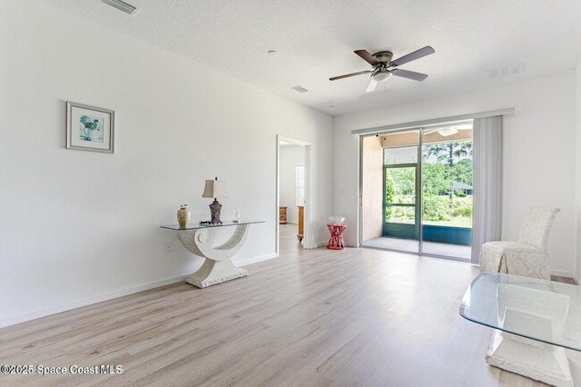Photo - 560 Remington Green Dr SE