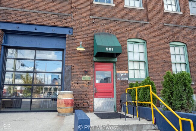 Photo - 501 Madison Ave Unidad 305