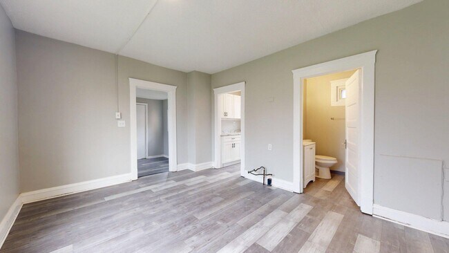 Photo - 7605 Dudley Ave