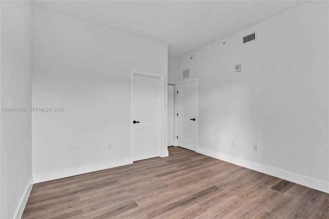 Photo - 1021 NW 1st St Unit 301