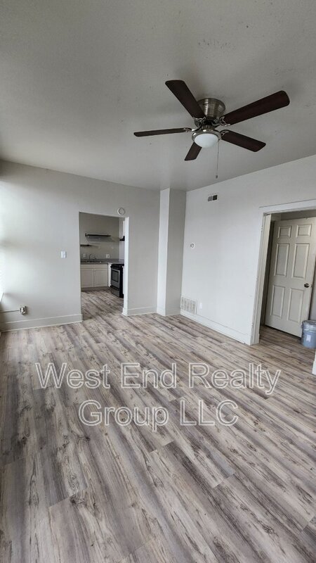 105 S Harriet Ave Unit 4