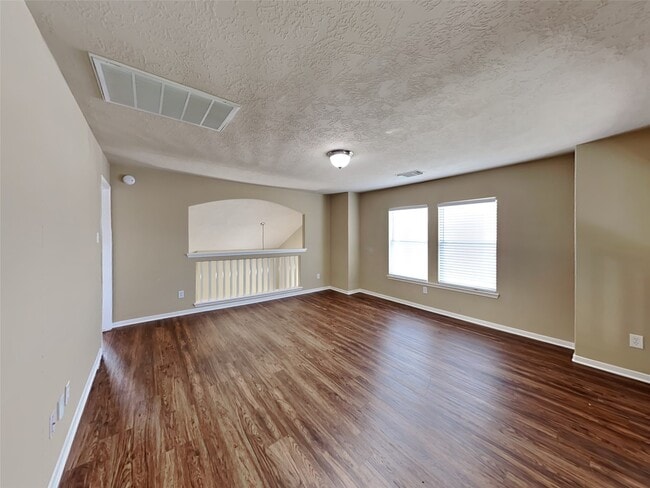 Photo - 19002 Bressingham Dr