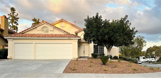 8558 Sandhill Dr