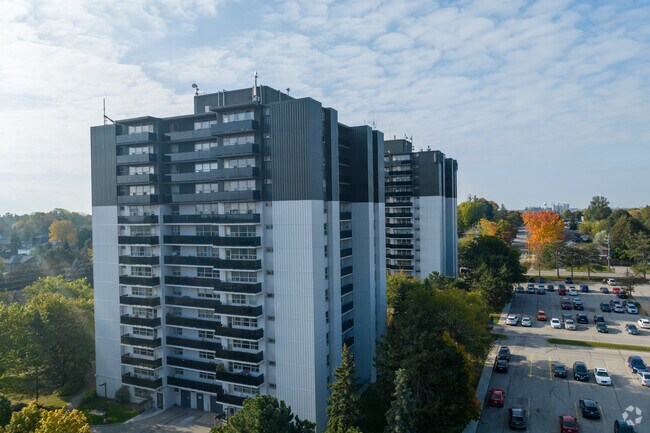 Photo - 65 Speedvale Ave