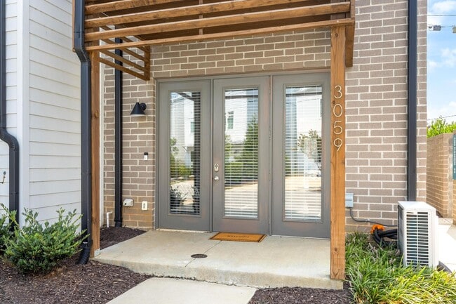 Photo - Fully furnished 1 bedroom!
