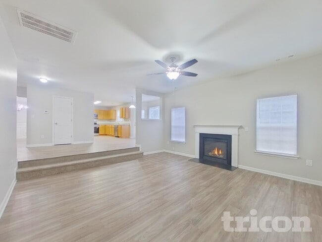 Photo - 3837 Parkers Fry