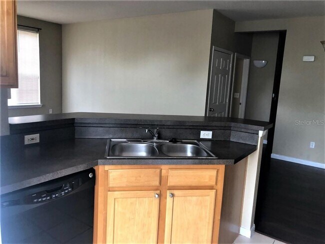 Photo - 2/2 Condo For Rent 32839