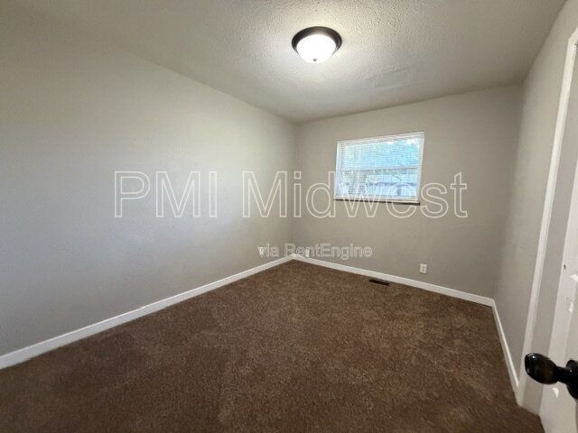 Photo - 2419 N Bolton Ave