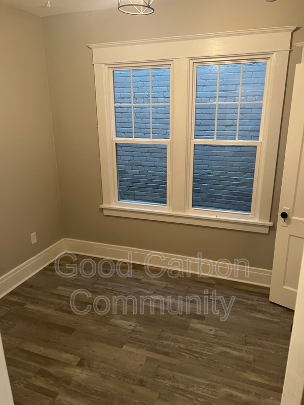 Photo - 1378 Hertel Ave Unit Upper Left