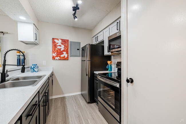 Wimbledon_A2_06_06065762-HDR_S - Wimbledon