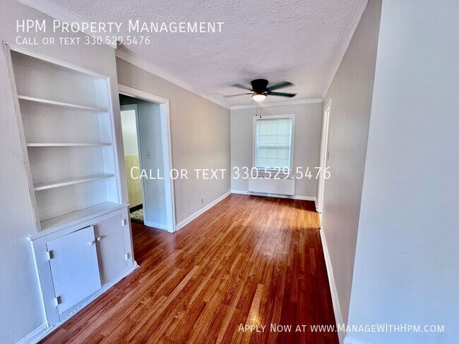 Photo - 20845 Chagrin Blvd Unidad CH-45-1
