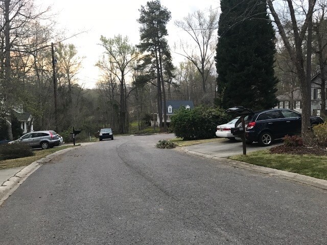 Culdesac - 108 Double Branch Court House