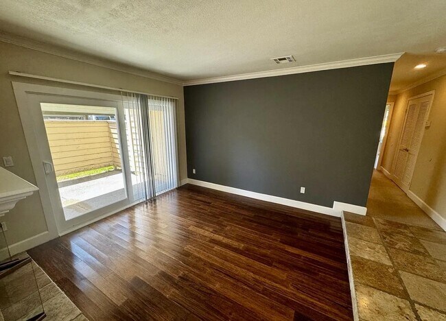 Photo - 331 Eastridge Dr
