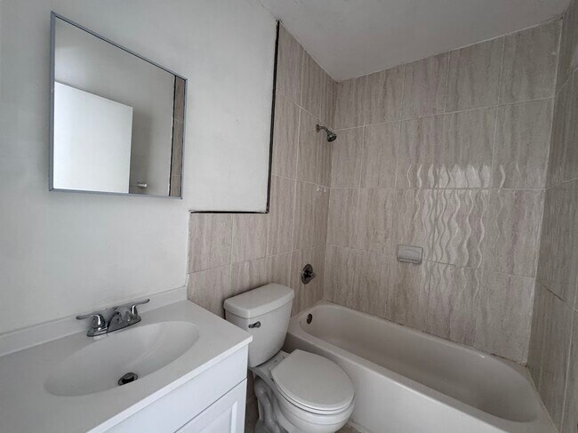 Photo - 10825 SW 86th St Unit 5