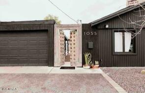 Photo - 1055 E Whitton Ave