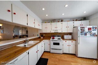 Building Photo - 3607 Arctic Cir Unit 404 Rental
