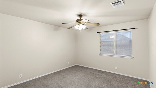 Building Photo - 152 Falcon Crossing