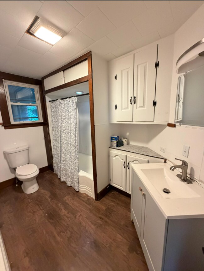 35 Summer St Unit 1