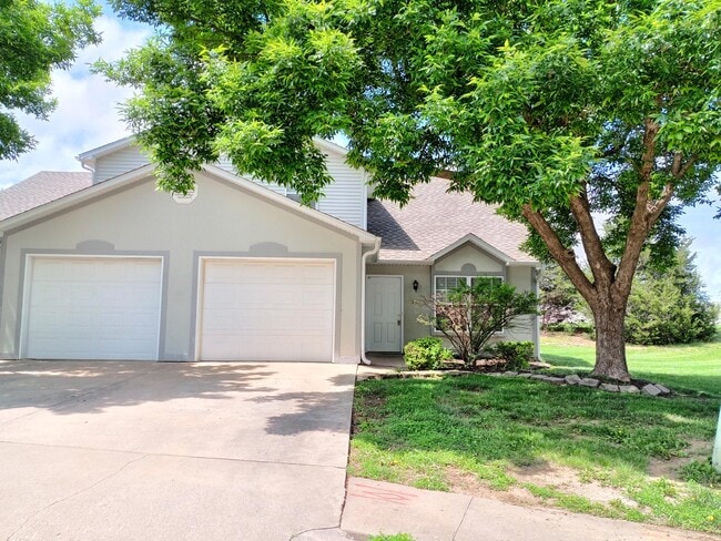 Building Photo - 3501 Delmar Ct