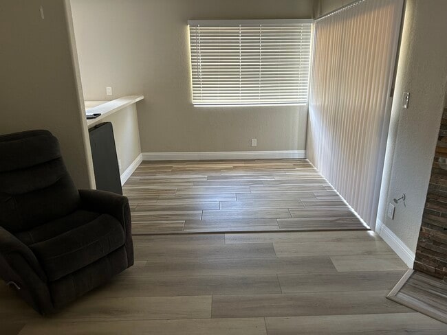 Photo - 5048 S Rainbow Blvd Unit 205