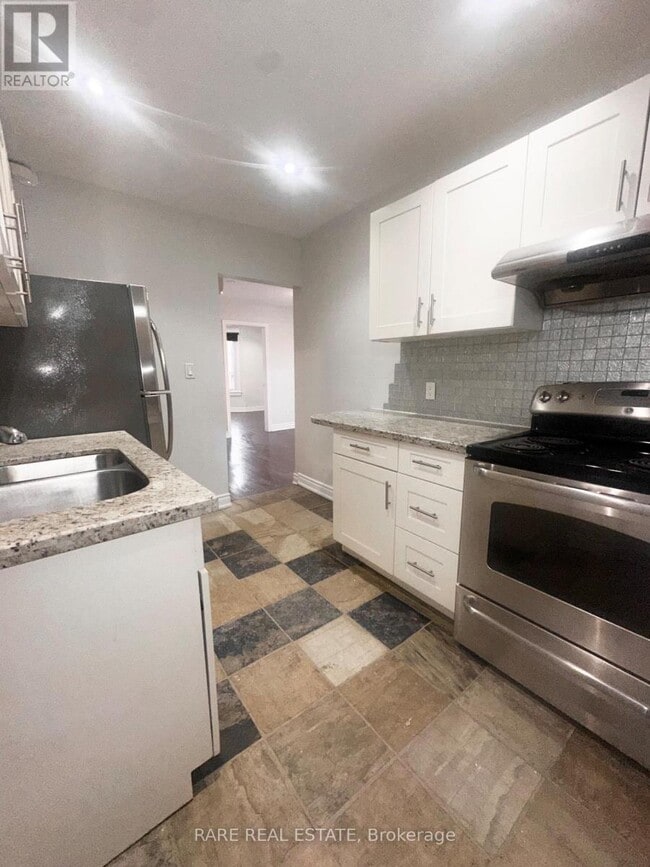 Photo - 196 Robert St Unité 5