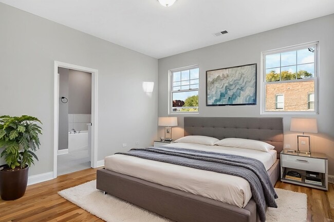 Photo - 6156 S Kenwood Ave