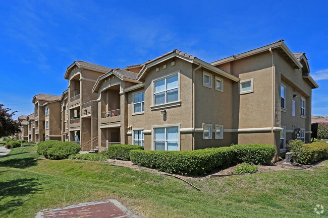 Photo - Highland by Vintage