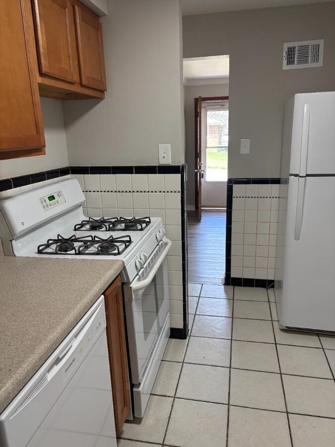 Photo - 1232 Forest Home Dr