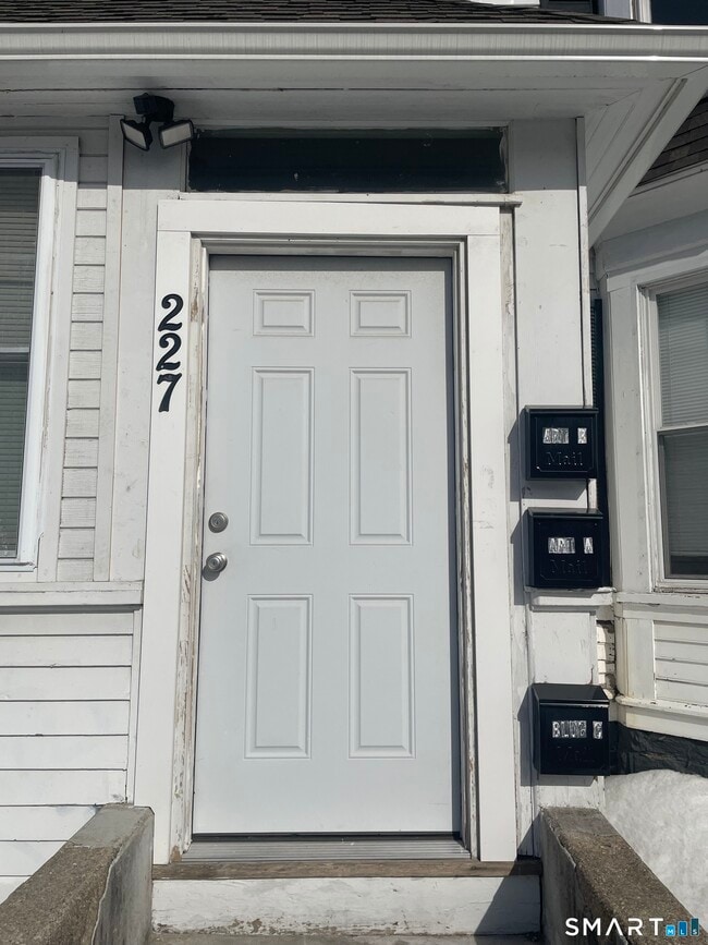 Photo - 227 Arctic St