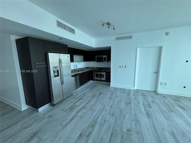 Photo - 950 Brickell Bay Dr Unidad 2007