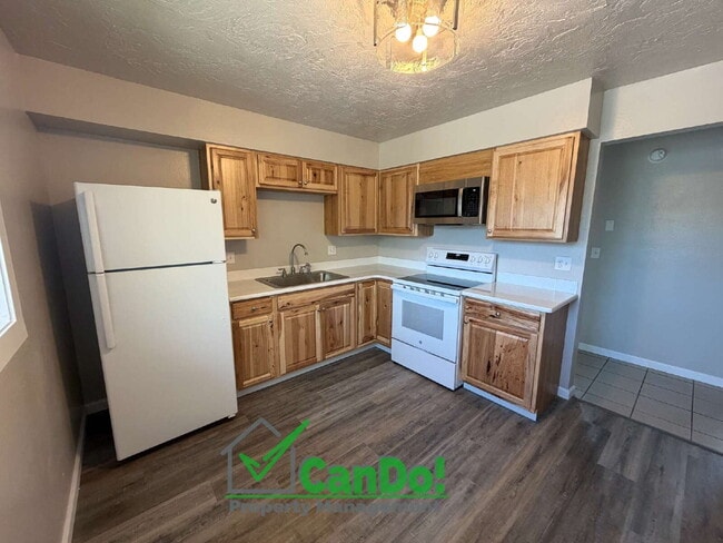 Photo - Now Available! Freshly Remodeled 2 bedroom, 1 bathroom apartment in Blackfoot with Fiber Internet. Unit 1