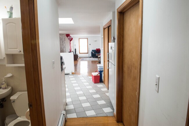 Photo - 66 Brooks St