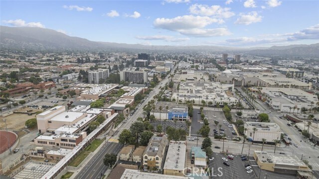 Photo - 231 E Burbank Blvd Unit 107